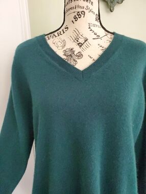 Charter Club Luxury 100% Cashmere Hunter Green Pullover Sweater